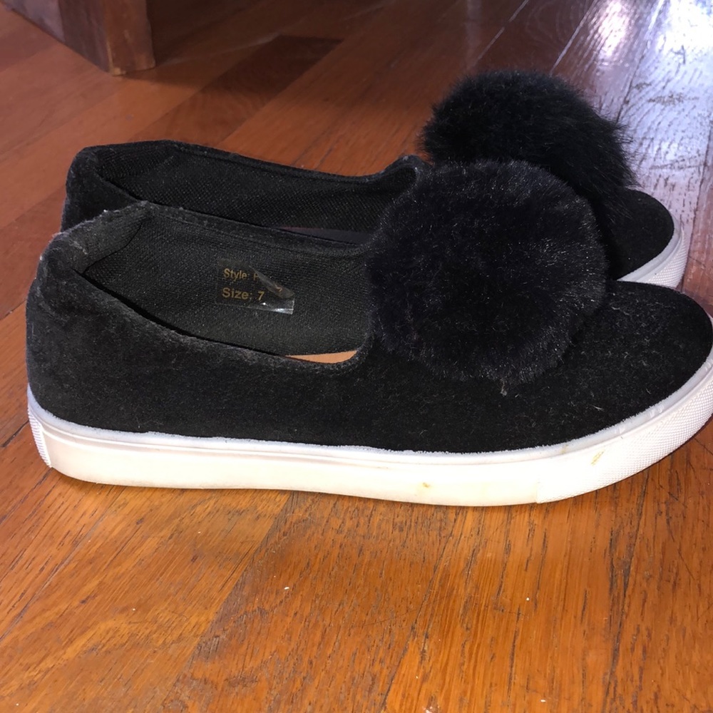 Yoki black loafers with puff